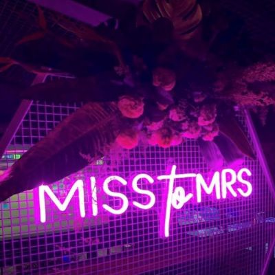 Miss to Mrs LED Neon