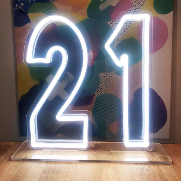 Buy this LED neon light sign to brighten up a 21st birthday party, anniversary or corporate event. 
- photo CustomNeon.com