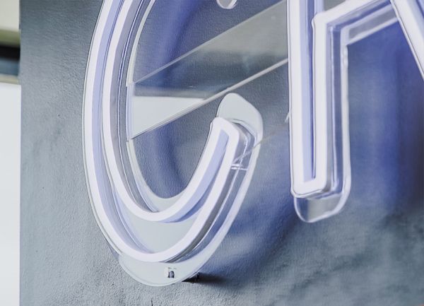 Neon Wall Mounting Kit