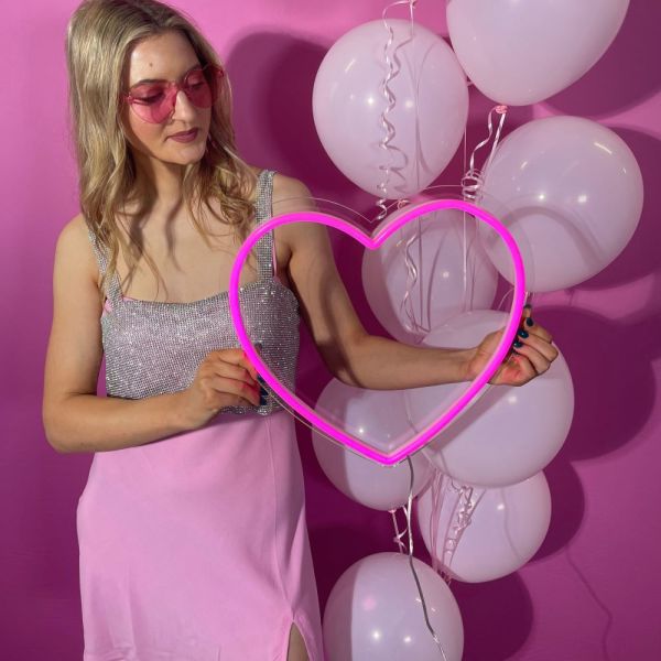 Pink Custom Neon® heart - the official Love Island Australia Season 5 collection