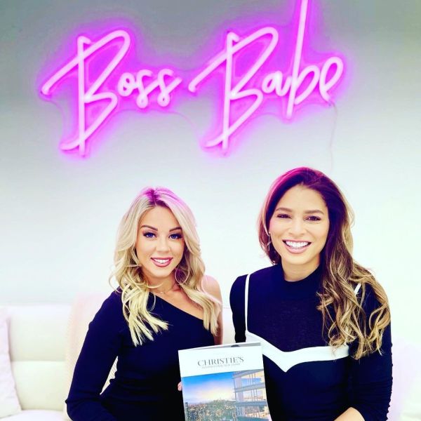 Sassy Boss Babe LED neon sign @lisasongsutton made by Custom Neon®