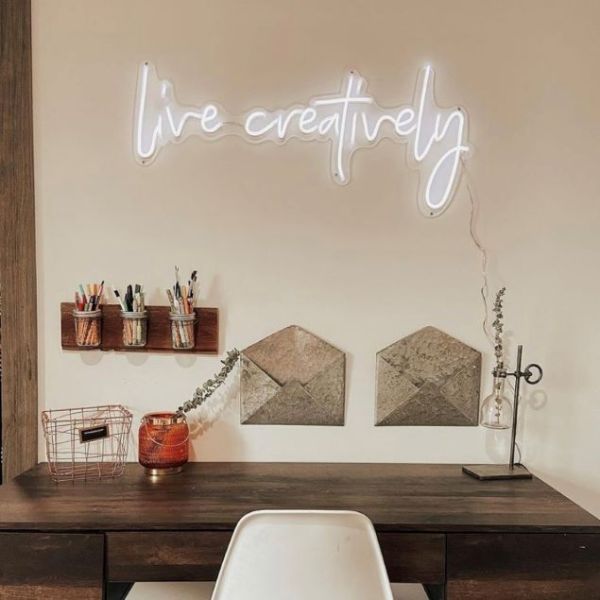 Live Creatively white sign above a home desk @meghanjoytoday by CUSTOM NEON®