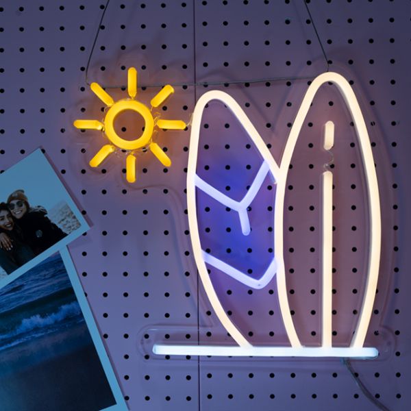 Surfers Paradise Mini Neon Sign from Custom Neon
