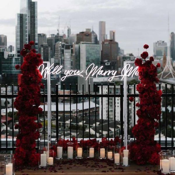 Will You Marry Me light sign in white @theproposers by CUSTOM NEON®