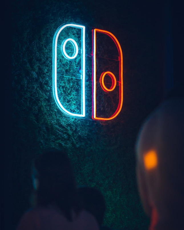 Custom Neon® gaming signs & logos @allsystemsgoma