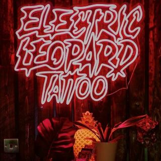 Tattoo studio name sign @electric.leopard.tattoo made by Custom Neon®