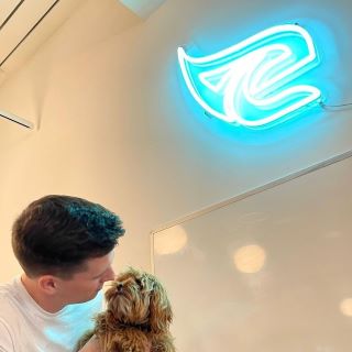 Custom Neon® mint colored logo @elfin_market