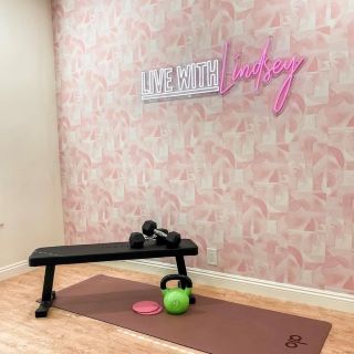 Social media fitness channel sign @lindseyharrod made by Custom Neon® 