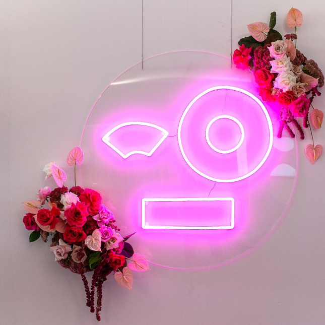 Custom Neon&reg; line art face in warm white LED flex @channel10 @seekeragency