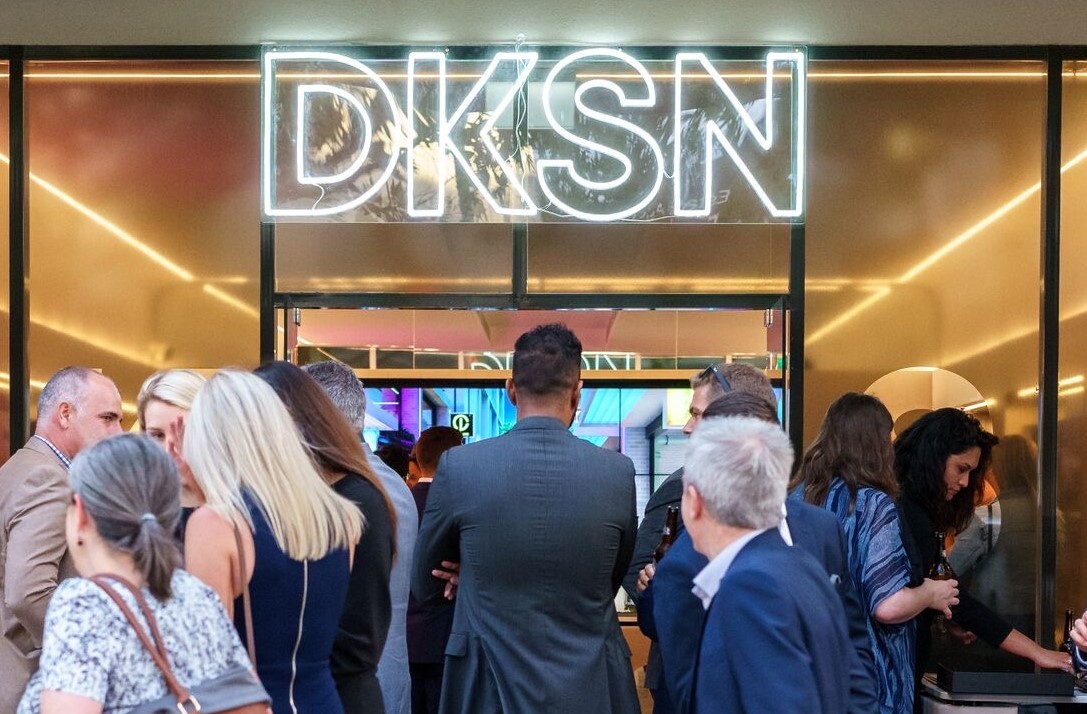 Custom Neon® storefront sign @dksn