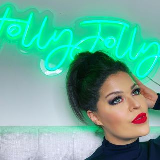 Custom Neon® personal logo sign @hollylynora