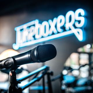 Ice blue Custom Neon® logo sign @jukeboxersbar