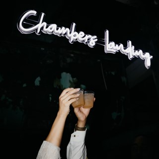 White Custom Neon® for wedding @reverweddings @laurenelyce