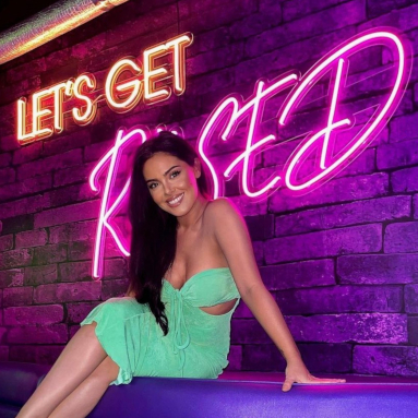 Let's get rinsed Custom Neon® colorchanging nightclub sign @dirtylaundrycairns